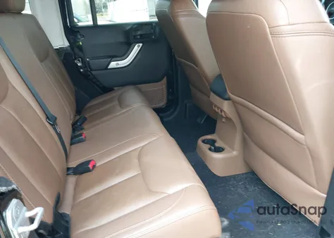 2013 Jeep Wrangler Unlimited Sahara из США, поврежденный, VIN 1C4BJWEG2DL538122